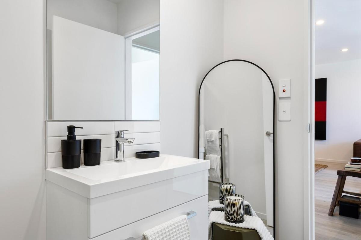 Serene Spaces On Tuam - 2 Bedroom Apartment Christchurch Luaran gambar